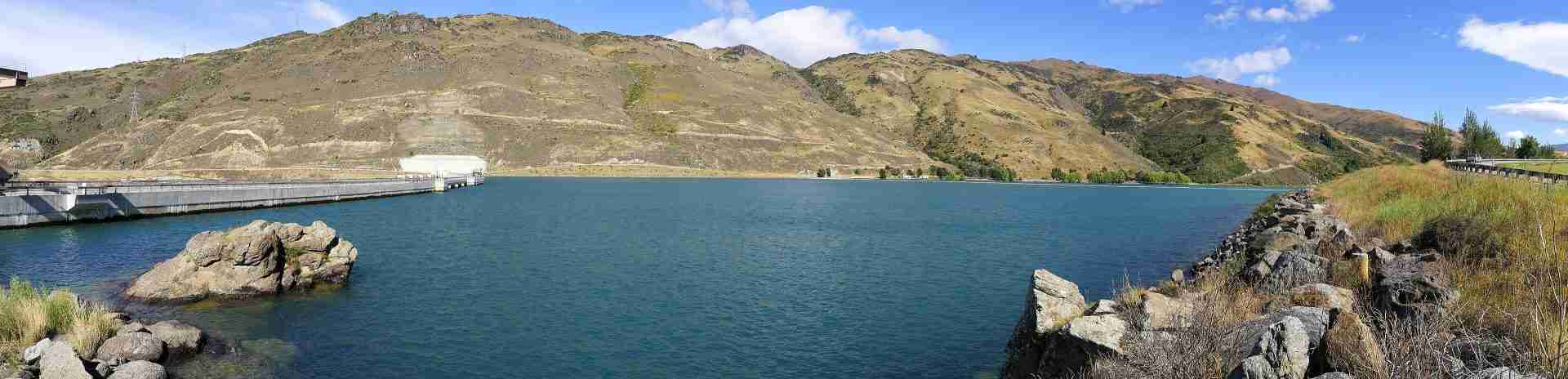 Panoramic view of the Clyde Dam and Lake Dunstan in Central Otago, New Zealand