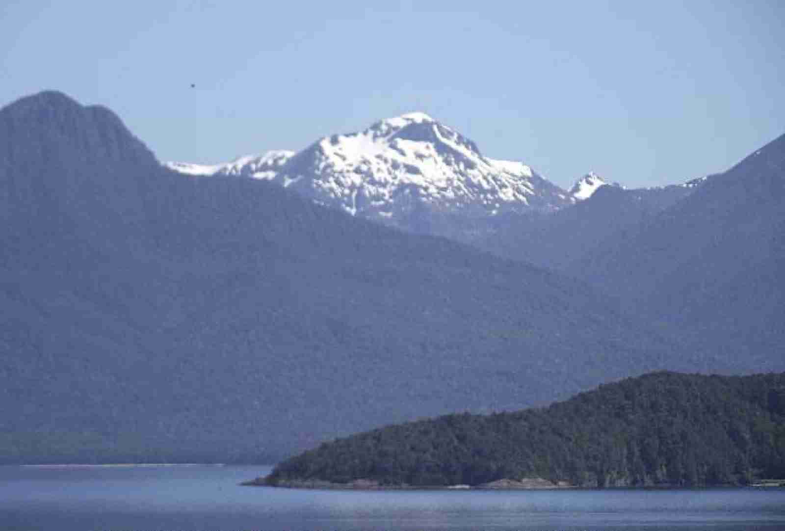 Mount Tinsley, a 1,537-metre peak in the Kepler Mountains, Fiordland.